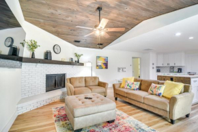 Idyllic Tampa Home with Private Pool 11 Mi to Beach